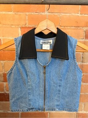 California CONCEPTS Denim Zip-Front Crop Top with Contrast Collar - Black Size S